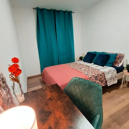 Rooms In Gothic Hostel Barcelona