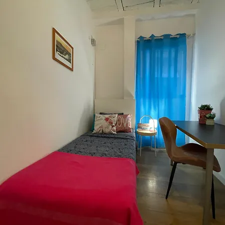Rooms In Gothic 호스텔